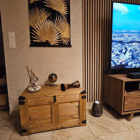 Rustik trækiste med hjørne-beskyttelse og dobbelte fjedre - Mørk