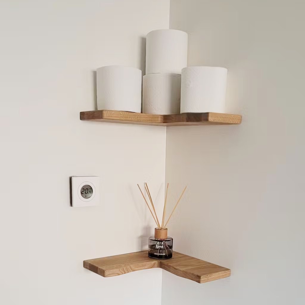 Thyregod - wooden corner shelf - solid, light oak