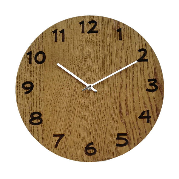 Birkum - vægur i træ - Mørkt vægur med tal