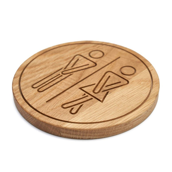 Humlum - sjovt, rundt toiletskilt i træ - Naturligt olieret