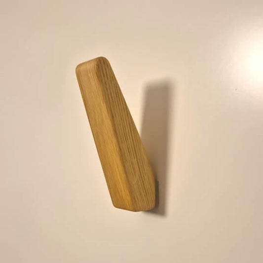Aivars - wooden hook • Quantity discount • Bright, solid oak wood