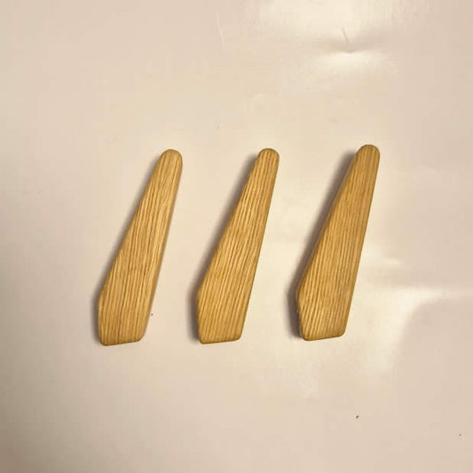 Aivars - wooden hook • Quantity discount • Bright, solid oak wood