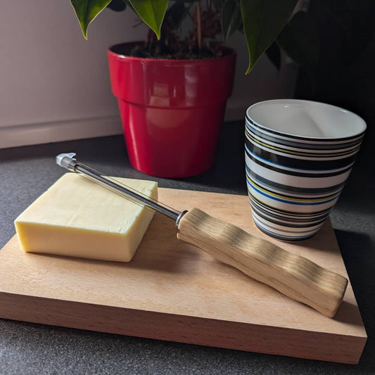 Osted osteskærer i træ - med Osti klinge